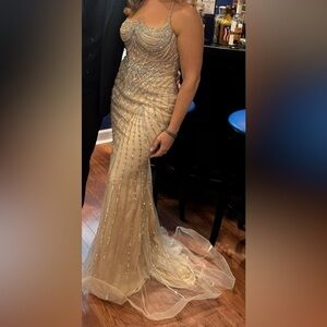 Elegant Gold Evening Gown